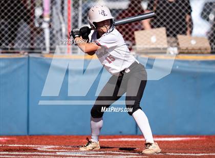 Thumbnail 1 in Saratoga vs Mills (CIF CCS D1 Quarterfinal) photogallery.