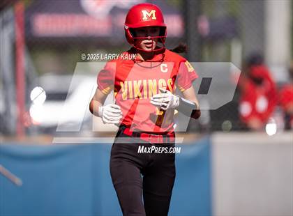 Thumbnail 3 in Saratoga vs Mills (CIF CCS D1 Quarterfinal) photogallery.