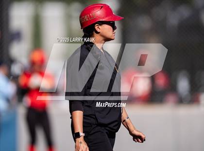 Thumbnail 2 in Saratoga vs Mills (CIF CCS D1 Quarterfinal) photogallery.