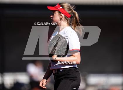 Thumbnail 2 in Saratoga vs Mills (CIF CCS D1 Quarterfinal) photogallery.