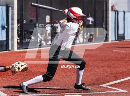 Thumbnail 1 in Saratoga vs Mills (CIF CCS D1 Quarterfinal) photogallery.