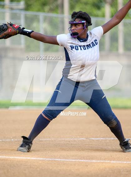 Thumbnail 2 in Colgan @ Potomac photogallery.
