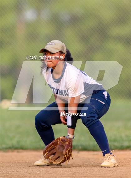 Thumbnail 1 in Colgan @ Potomac photogallery.