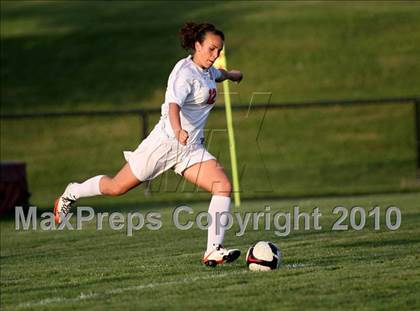 Thumbnail 3 in Jefferson vs Harlem photogallery.