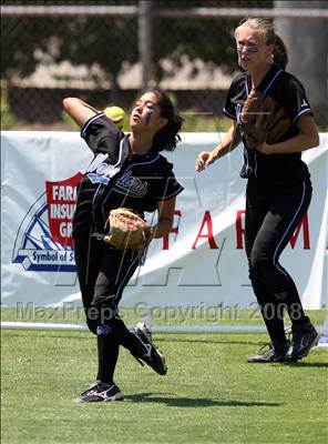 Thumbnail 2 in Calvary Murrieta vs. Riverside Christian (CIF SS D6 Final) photogallery.
