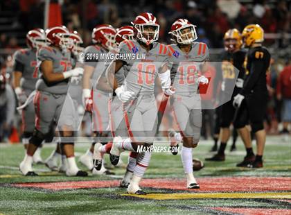 Thumbnail 2 in Mater Dei @ Mission Viejo (CIF SS D1 Semifinal) photogallery.