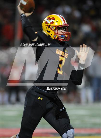 Thumbnail 1 in Mater Dei @ Mission Viejo (CIF SS D1 Semifinal) photogallery.