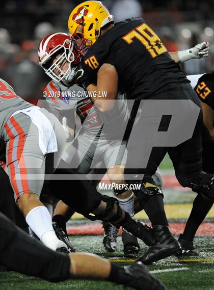 Thumbnail 2 in Mater Dei @ Mission Viejo (CIF SS D1 Semifinal) photogallery.