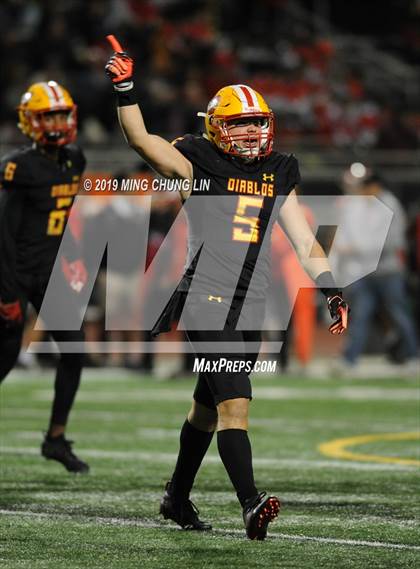 Thumbnail 1 in Mater Dei @ Mission Viejo (CIF SS D1 Semifinal) photogallery.