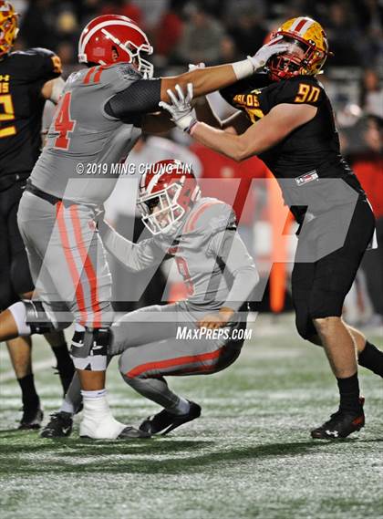 Thumbnail 3 in Mater Dei @ Mission Viejo (CIF SS D1 Semifinal) photogallery.
