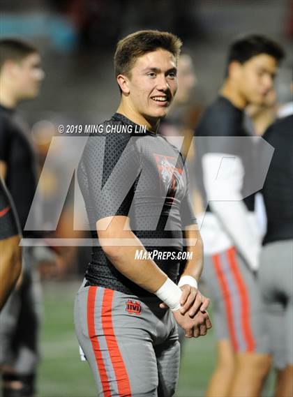 Thumbnail 2 in Mater Dei @ Mission Viejo (CIF SS D1 Semifinal) photogallery.