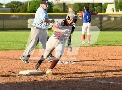 Thumbnail 2 in Nixon-Smiley vs Industrial (UIL 3A Bi District) photogallery.