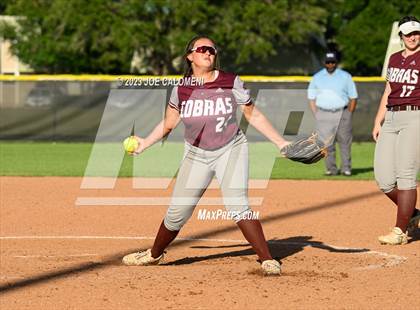 Thumbnail 1 in Nixon-Smiley vs Industrial (UIL 3A Bi District) photogallery.
