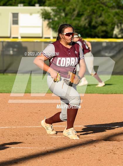 Thumbnail 2 in Nixon-Smiley vs Industrial (UIL 3A Bi District) photogallery.