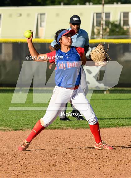 Thumbnail 2 in Nixon-Smiley vs Industrial (UIL 3A Bi District) photogallery.