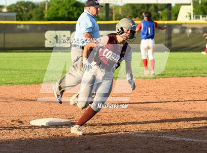 Thumbnail 3 in Nixon-Smiley vs Industrial (UIL 3A Bi District) photogallery.