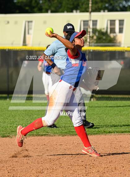 Thumbnail 1 in Nixon-Smiley vs Industrial (UIL 3A Bi District) photogallery.