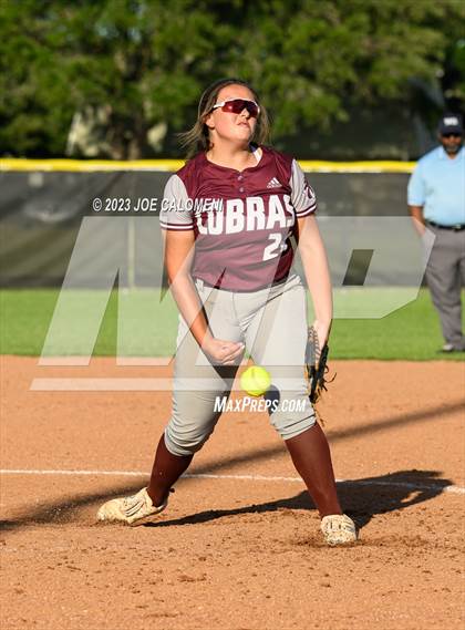 Thumbnail 2 in Nixon-Smiley vs Industrial (UIL 3A Bi District) photogallery.