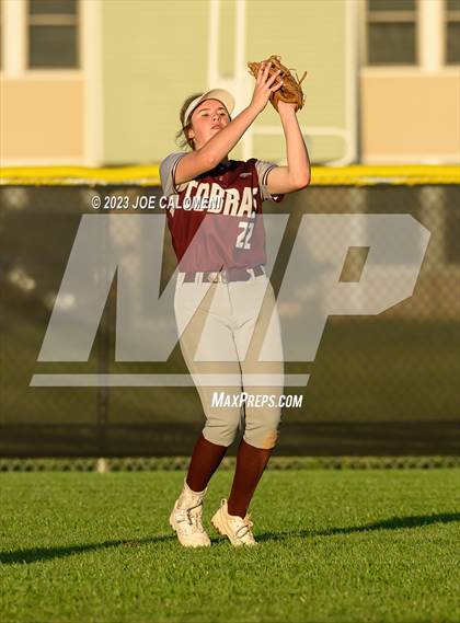 Thumbnail 2 in Nixon-Smiley vs Industrial (UIL 3A Bi District) photogallery.