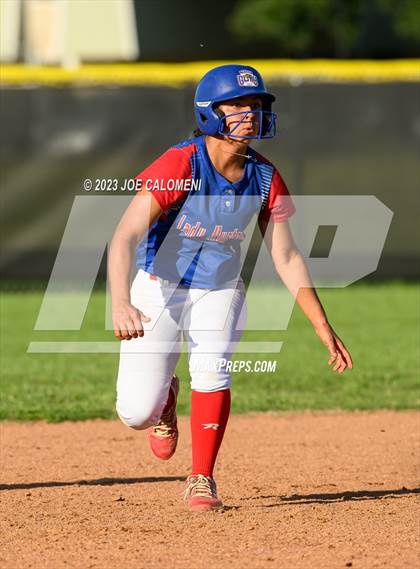 Thumbnail 3 in Nixon-Smiley vs Industrial (UIL 3A Bi District) photogallery.