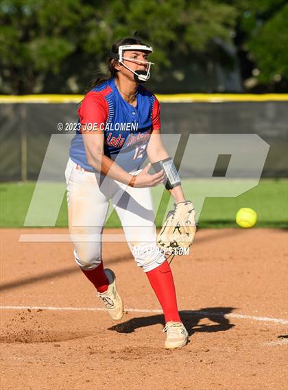 Thumbnail 2 in Nixon-Smiley vs Industrial (UIL 3A Bi District) photogallery.