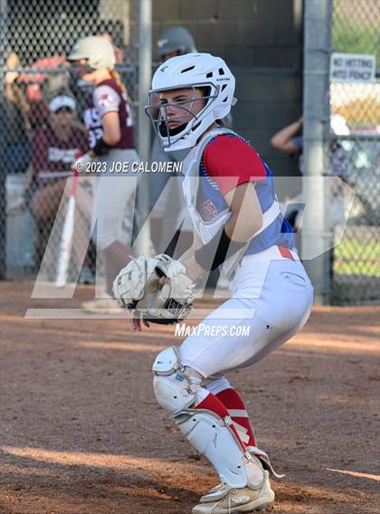 Thumbnail 2 in Nixon-Smiley vs Industrial (UIL 3A Bi District) photogallery.
