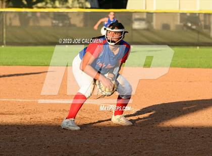 Thumbnail 1 in Nixon-Smiley vs Industrial (UIL 3A Bi District) photogallery.