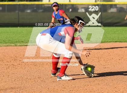 Thumbnail 2 in Nixon-Smiley vs Industrial (UIL 3A Bi District) photogallery.