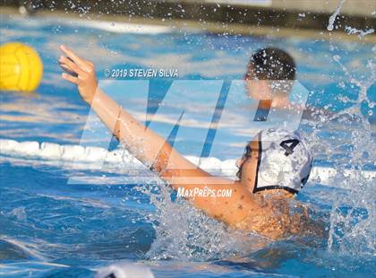 Thumbnail 1 in Loyola vs. Newport Harbor (CIF SoCal Regional D1 Semifinal) photogallery.