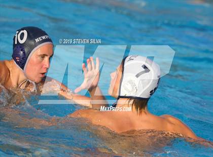 Thumbnail 2 in Loyola vs. Newport Harbor (CIF SoCal Regional D1 Semifinal) photogallery.