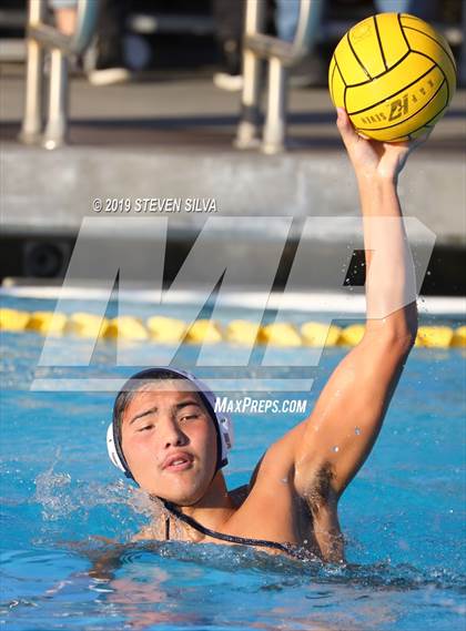 Thumbnail 3 in Loyola vs. Newport Harbor (CIF SoCal Regional D1 Semifinal) photogallery.
