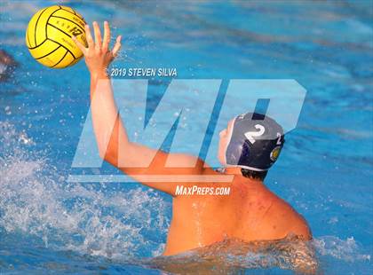 Thumbnail 2 in Loyola vs. Newport Harbor (CIF SoCal Regional D1 Semifinal) photogallery.
