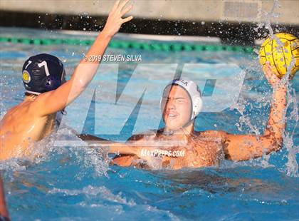 Thumbnail 2 in Loyola vs. Newport Harbor (CIF SoCal Regional D1 Semifinal) photogallery.