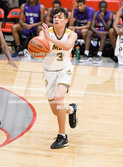 Thumbnail 3 in Cesar Chavez vs. Marcos de Niza (PUHSD Coyote Classic Tournament) photogallery.