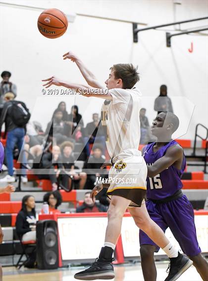 Thumbnail 2 in Cesar Chavez vs. Marcos de Niza (PUHSD Coyote Classic Tournament) photogallery.