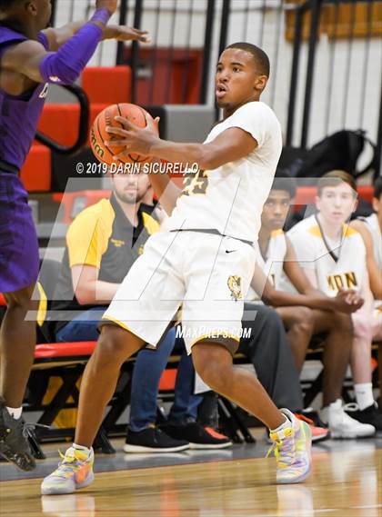 Thumbnail 3 in Cesar Chavez vs. Marcos de Niza (PUHSD Coyote Classic Tournament) photogallery.