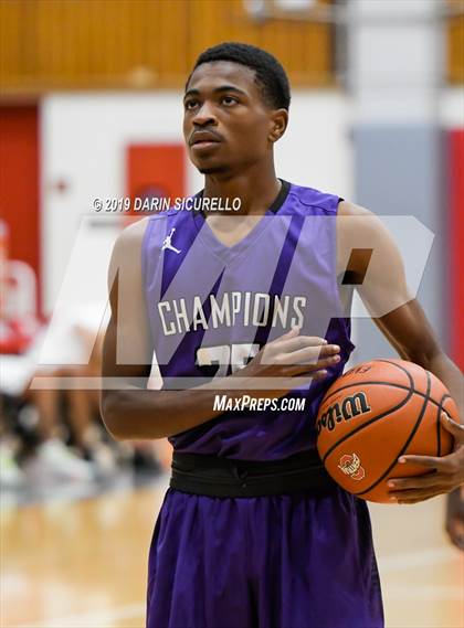 Thumbnail 1 in Cesar Chavez vs. Marcos de Niza (PUHSD Coyote Classic Tournament) photogallery.