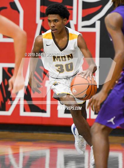 Thumbnail 2 in Cesar Chavez vs. Marcos de Niza (PUHSD Coyote Classic Tournament) photogallery.
