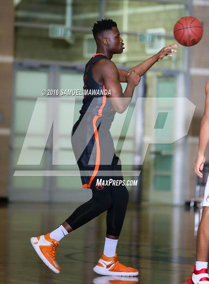 Thumbnail 3 in Village Christian vs Wasatch Academy (SFV Invitational) photogallery.