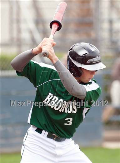 null - Photo 01
