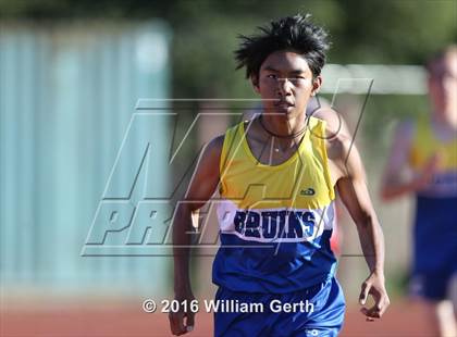 Thumbnail 2 in Santa Clara vs Saratoga (Dual Track Meet) photogallery.