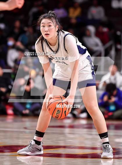 Thumbnail 3 in La Jolla Country Day vs. Sierra Canyon photogallery.