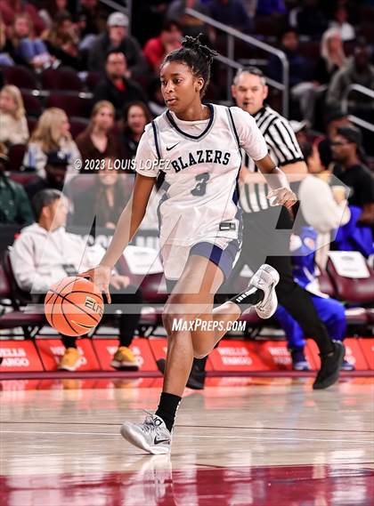 Thumbnail 2 in La Jolla Country Day vs. Sierra Canyon photogallery.