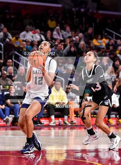 Thumbnail 3 in La Jolla Country Day vs. Sierra Canyon photogallery.