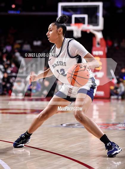 Thumbnail 2 in La Jolla Country Day vs. Sierra Canyon photogallery.