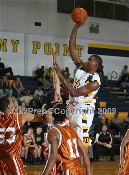 Thumbnail 2 in Hutto @ Stony Point photogallery.