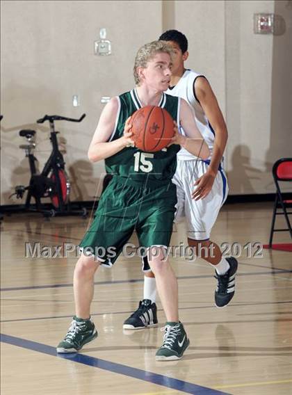 Thumbnail 1 in JV: Grove vs Central (MaxPreps Holiday Classic) photogallery.