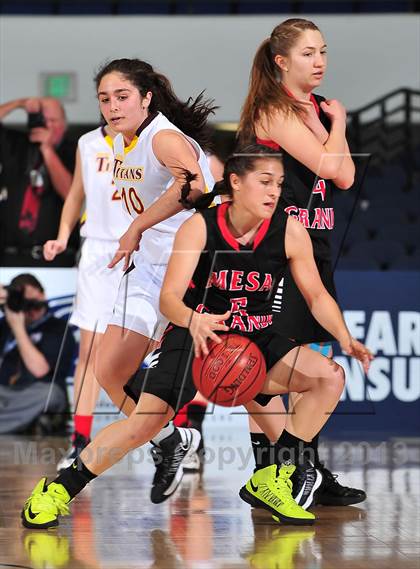 Thumbnail 3 in AGBU vs. Mesa Grande Academy (CIF SS DIV 5A Final) photogallery.