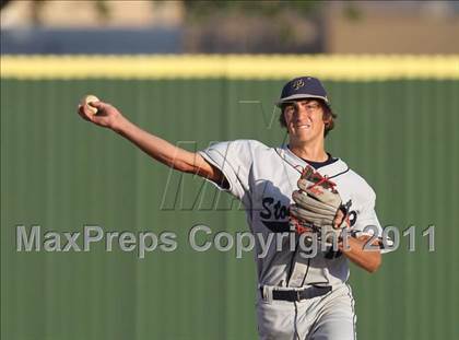 Thumbnail 1 in Stony Point vs. Austin (Texas 5A Region II Bidistrict) photogallery.