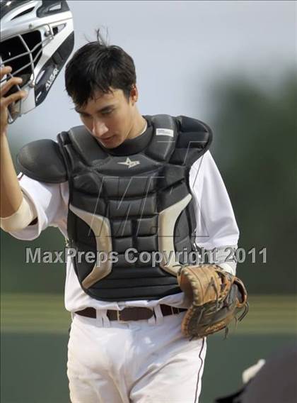 Thumbnail 1 in Stony Point vs. Austin (Texas 5A Region II Bidistrict) photogallery.